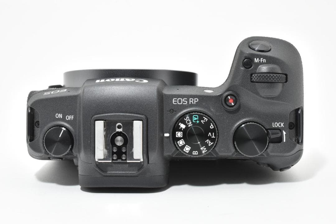 超美品 Canon EOS RP ミラーレスデジタルカメラボディ キヤノン