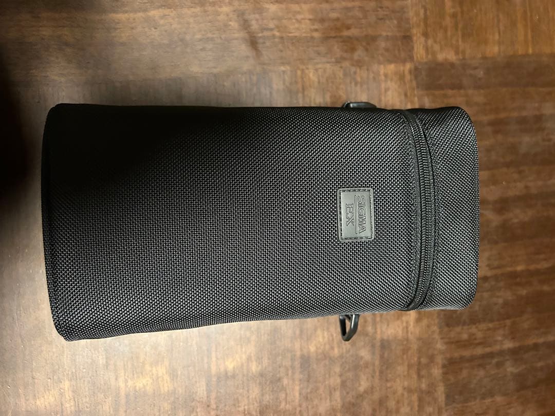 美品Sigma 70-200mm F2.8 マクロレンズ