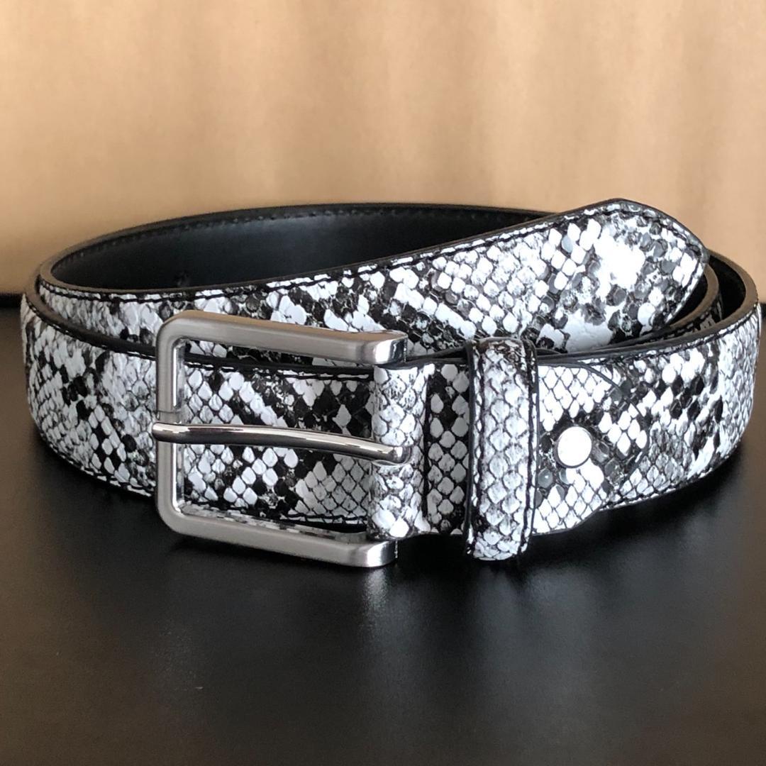 ベルト 蛇柄 ホワイト 全長113cm 幅3.5cm 蛇柄 ヘビ 白 スネーク