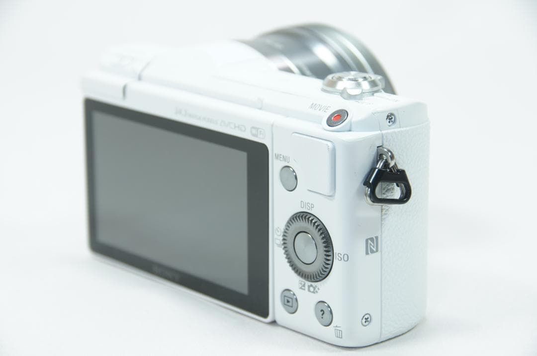 【美品】 SONY α5100 ホワイト シャッター数248回 【返品保証】