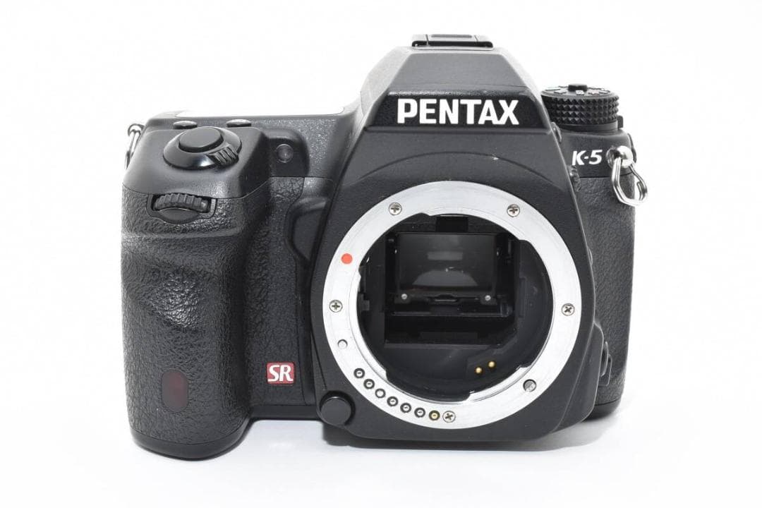 【良品】Pentax K-5 ボディ バッテリー・充電器付【動作確認済】