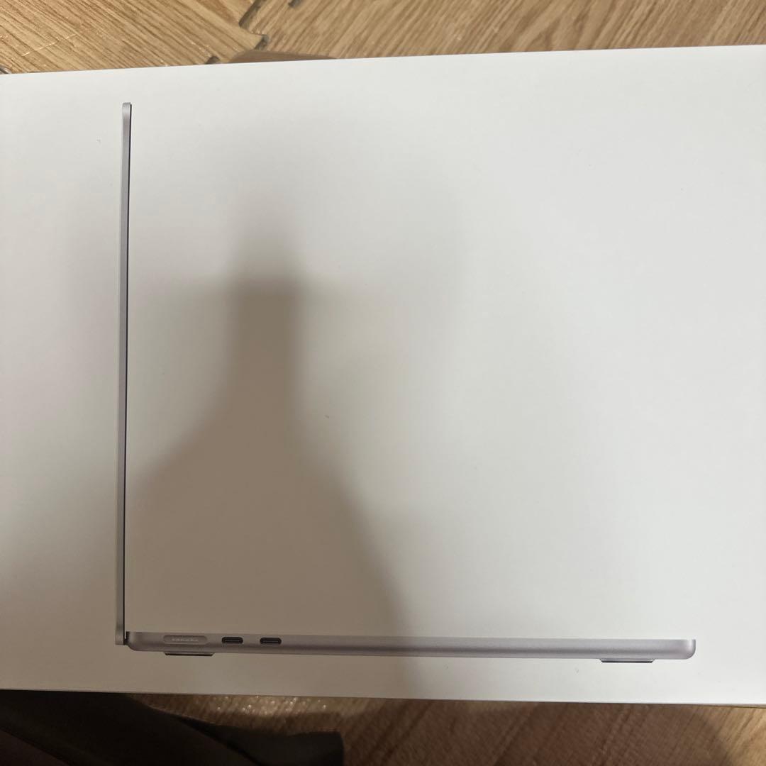 新品未開封M4 MacBook Air 13インチ　シルバー
