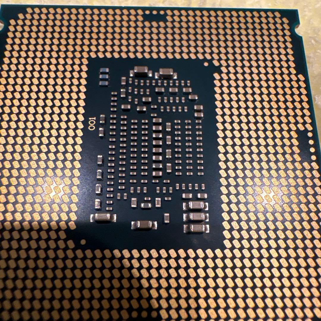 櫻山とん吉。Intel CPU まとめ売り i7 9700T他(中古品)