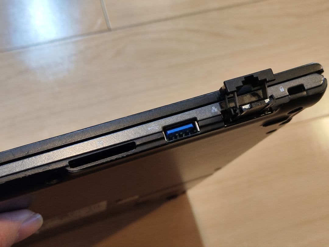 FUJITSU U938 第8世代i5 + 大容量バッテリー