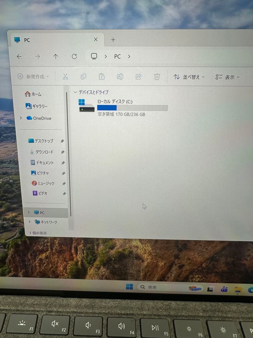 Windowsタブレット本体 Microsoft Surface Pro 8 LTE i5-1145G7
