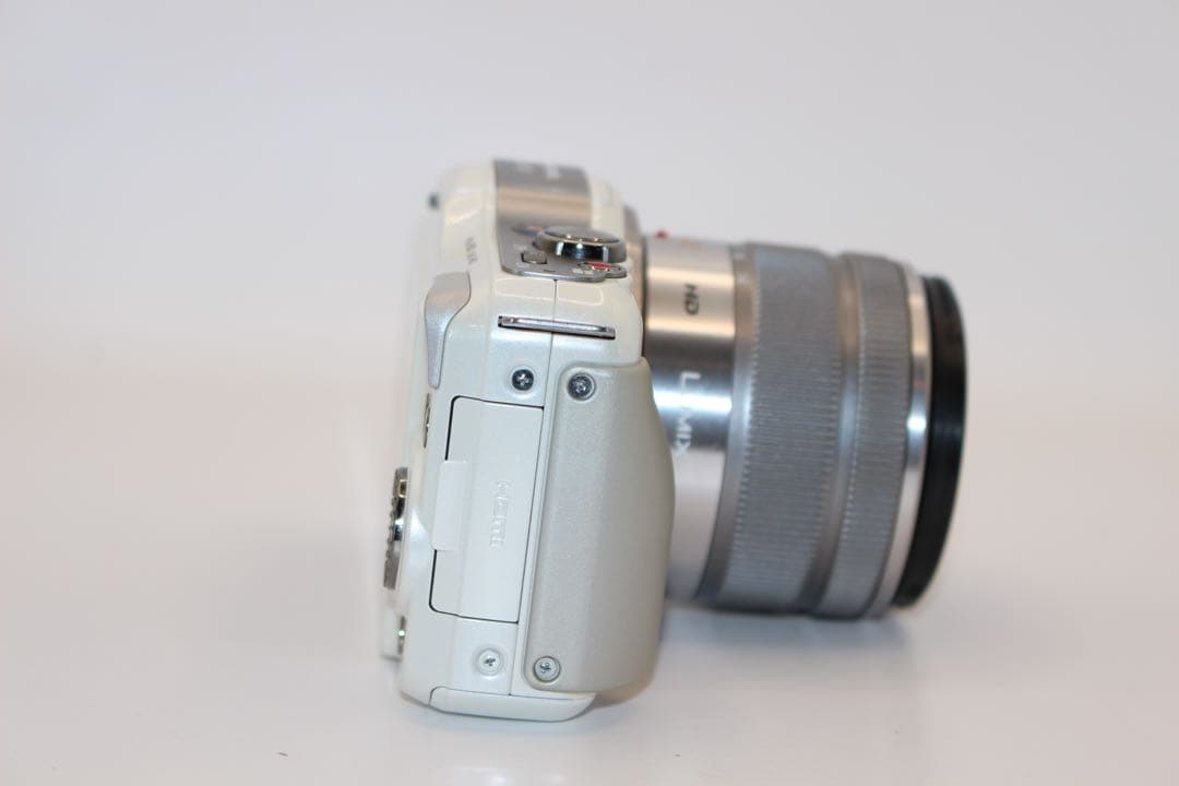 ★お買い得★ショット数3138回★ LUMIX DMC-GF5 レンズキット