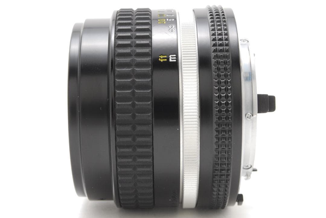【ほぼ新品】ニコン Nikon Ai-s 50mm f1.4