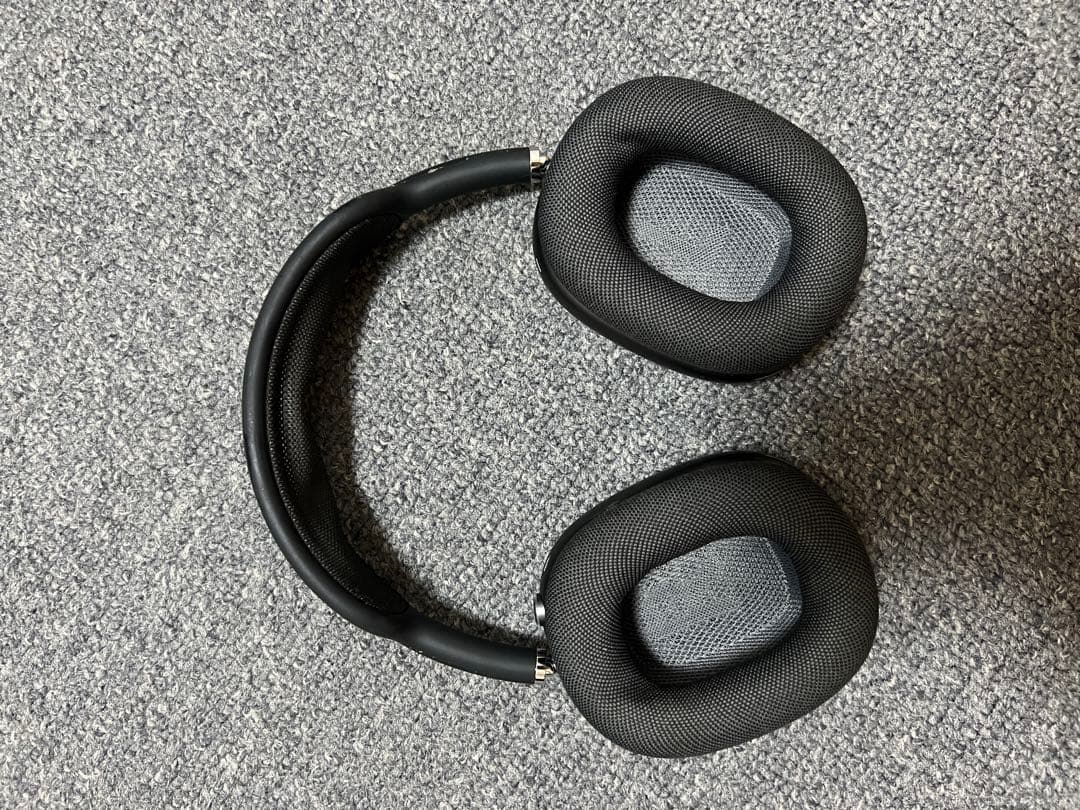 Air pods Max (Lightning)とapple watch