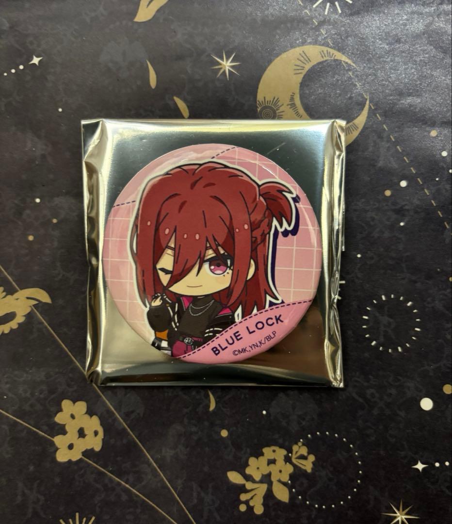 ブルーロック まねきねこ 缶バッジ 千切豹馬 - メルカリ