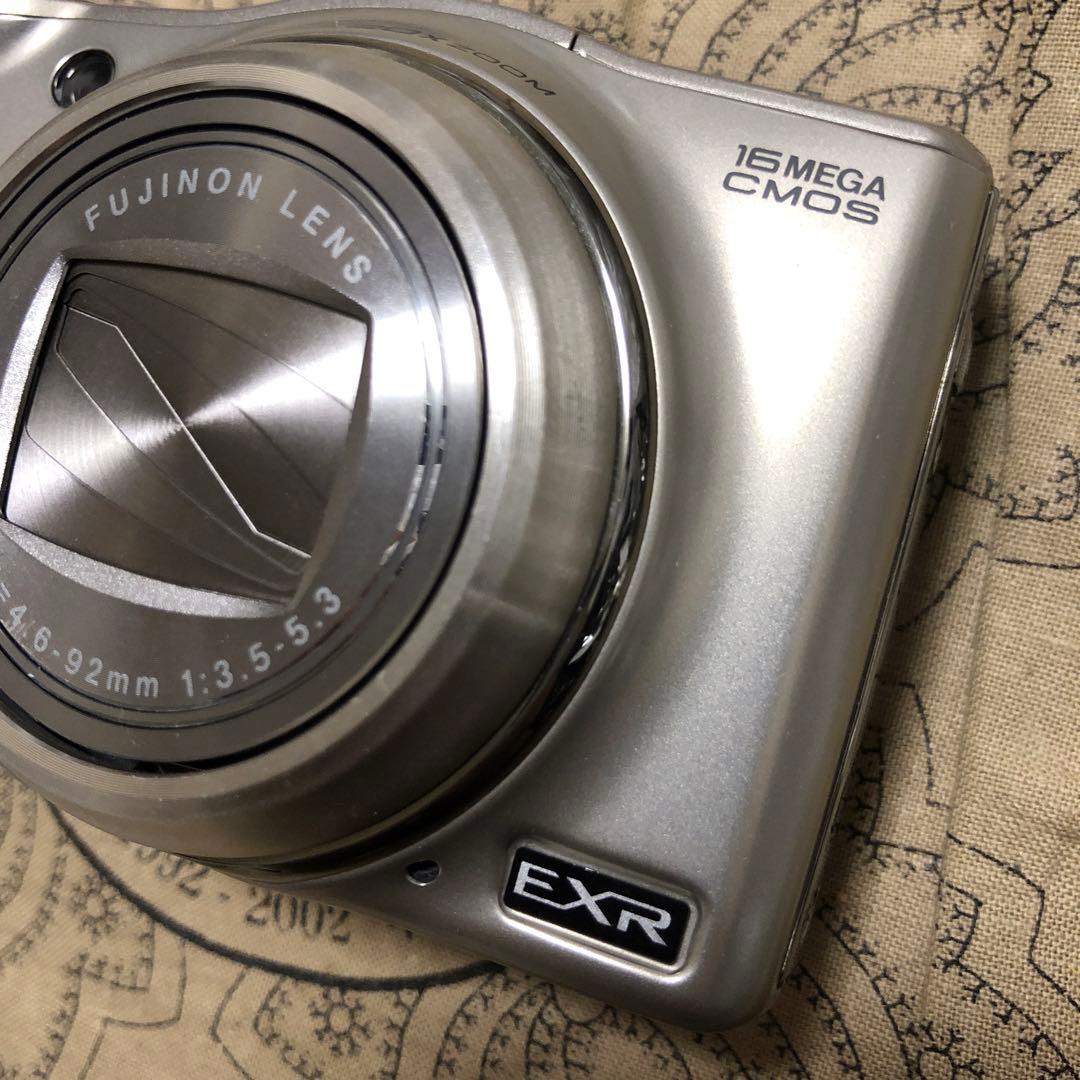 美品 FUJIFILM FinePix F800EXR デジカメ コンデジ