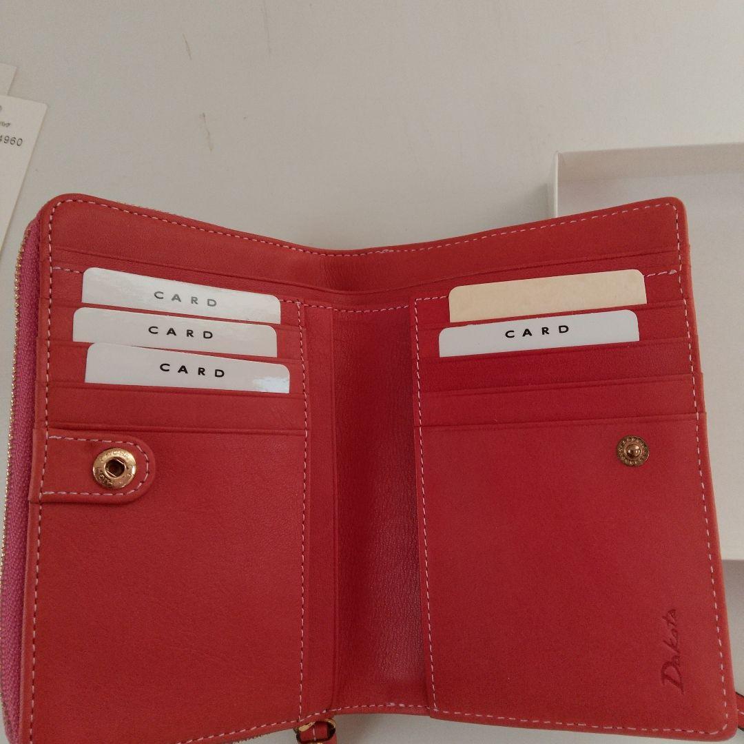 美品】Dakota 財布 オレンジピンク二つ折り ミニウォレット レザーの