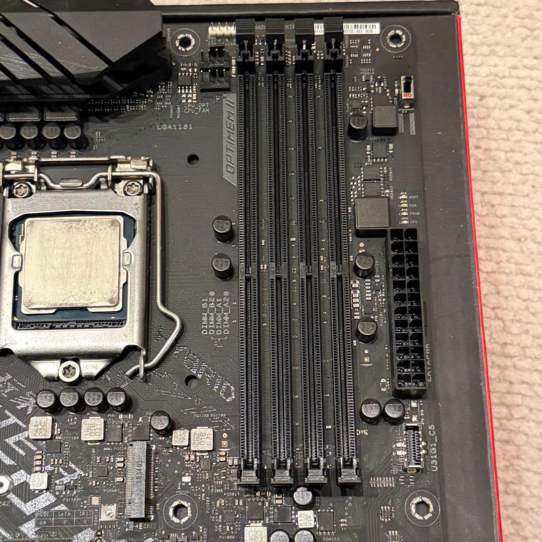 マザーボード ASUS ROG STRIX Z390-F GAMING + i7 9700K