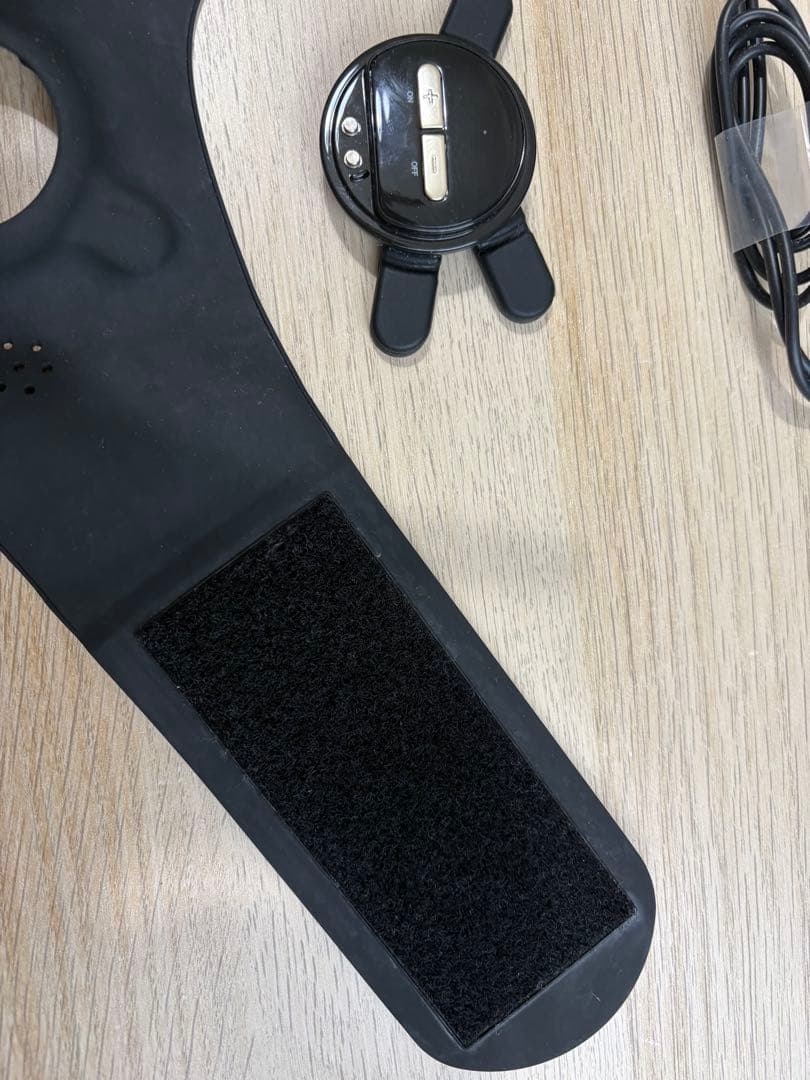 YA-MAN ウェアラブルEMS美顔器 メディリフトプラス