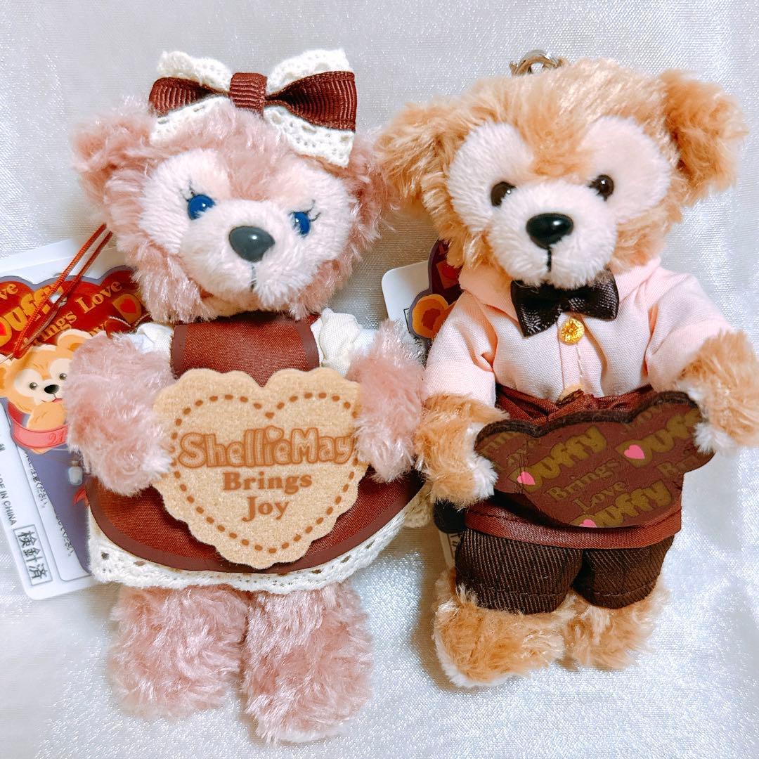 お顔厳選】 ダッフィー シェリーメイ ぬいぐるみバッジ バレンタイン