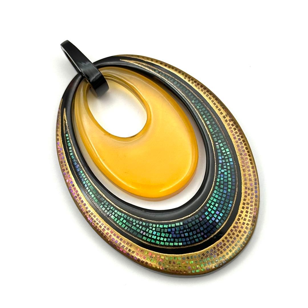 希少】寺内一径 ペンダントトップ 螺鈿 鼈甲 作家 - メルカリ