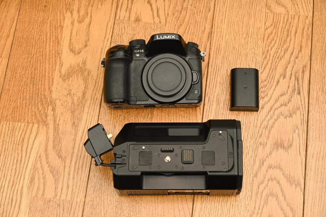LUMIX GH4 ミラーレス一眼カメラ 本体➕オーディオインターフェイス
