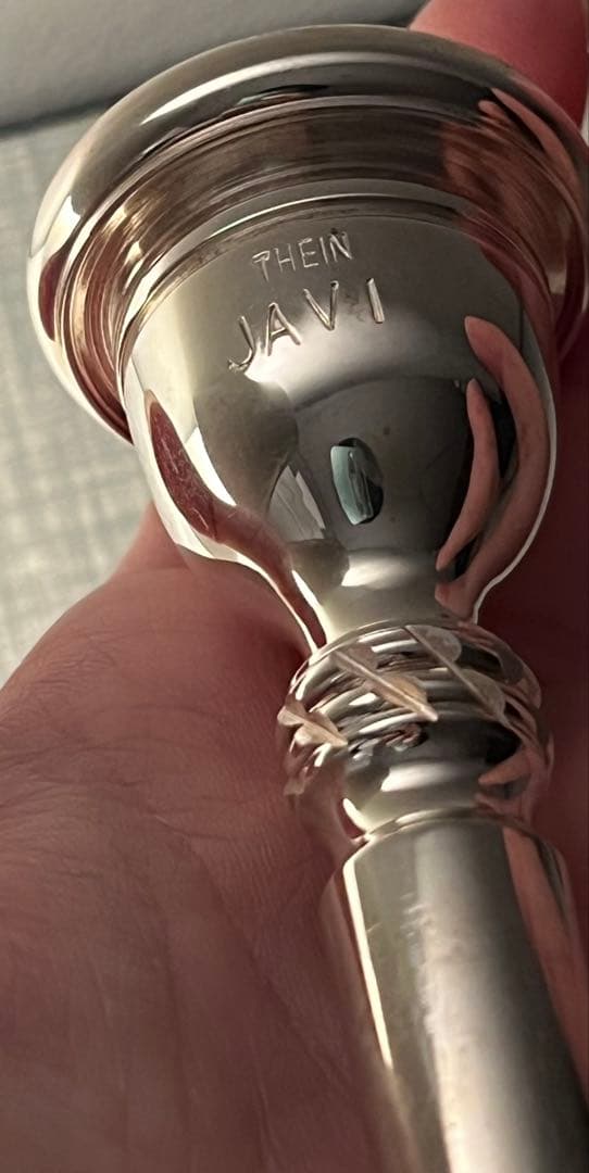 トロンボーン マウスピース 未使用 THEIN(タイン) ドイツ製 手彫り 太