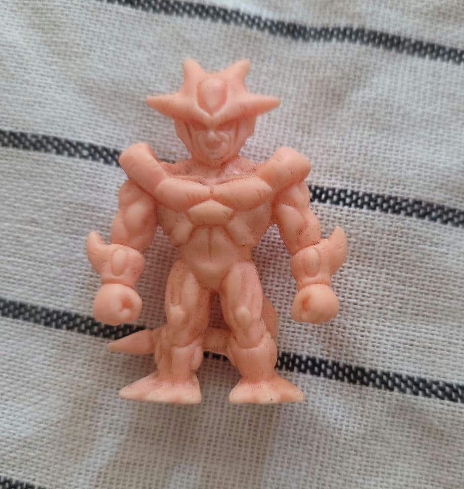 ドラ消し クウラ 肌色 ドラゴンボール消しゴム フィギュア - メルカリ