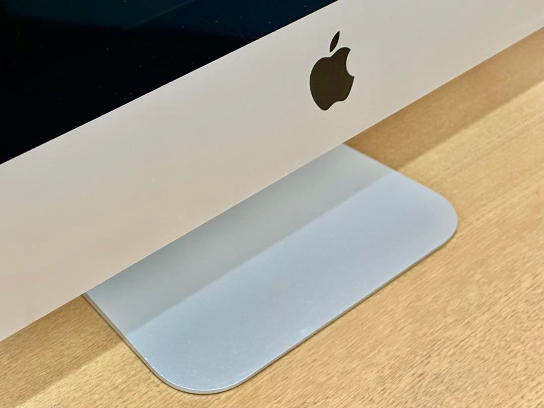 【値下げ】Apple iMac Retina 4Kディスプレイ MRT42J/A