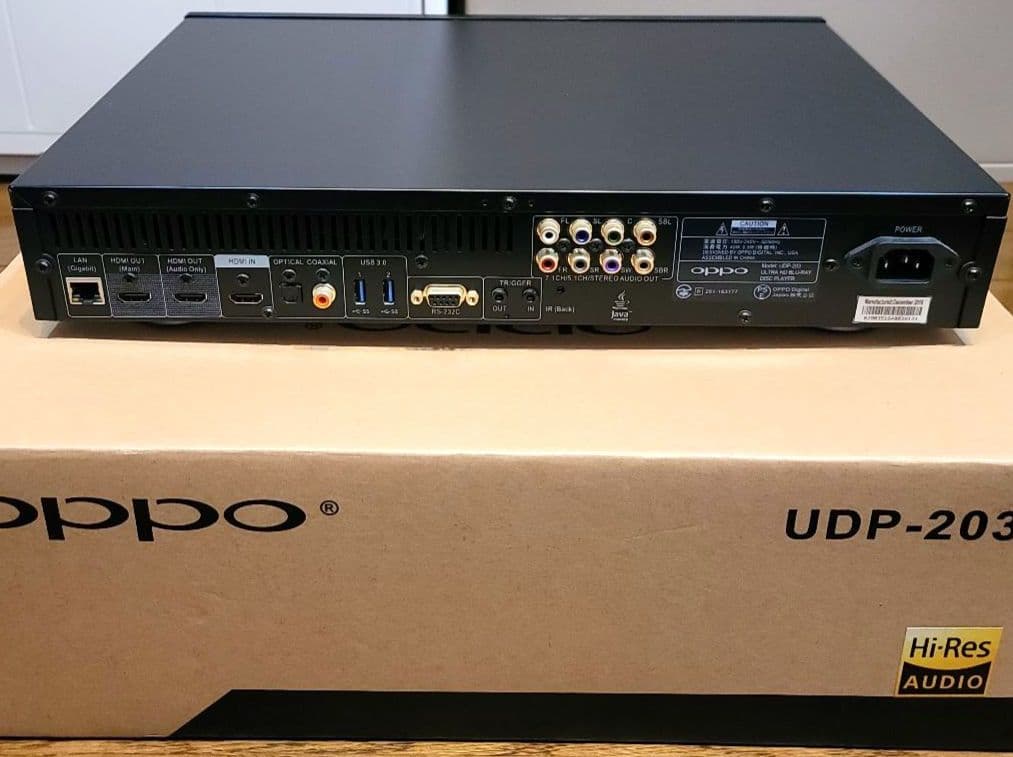 OPPO Ultra HD Blu-rayディスクプレーヤー UDP-203