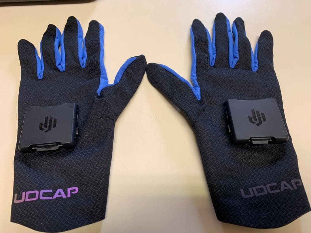 UDCAP VRグローブ Lサイズ UltimateTrackerマウント