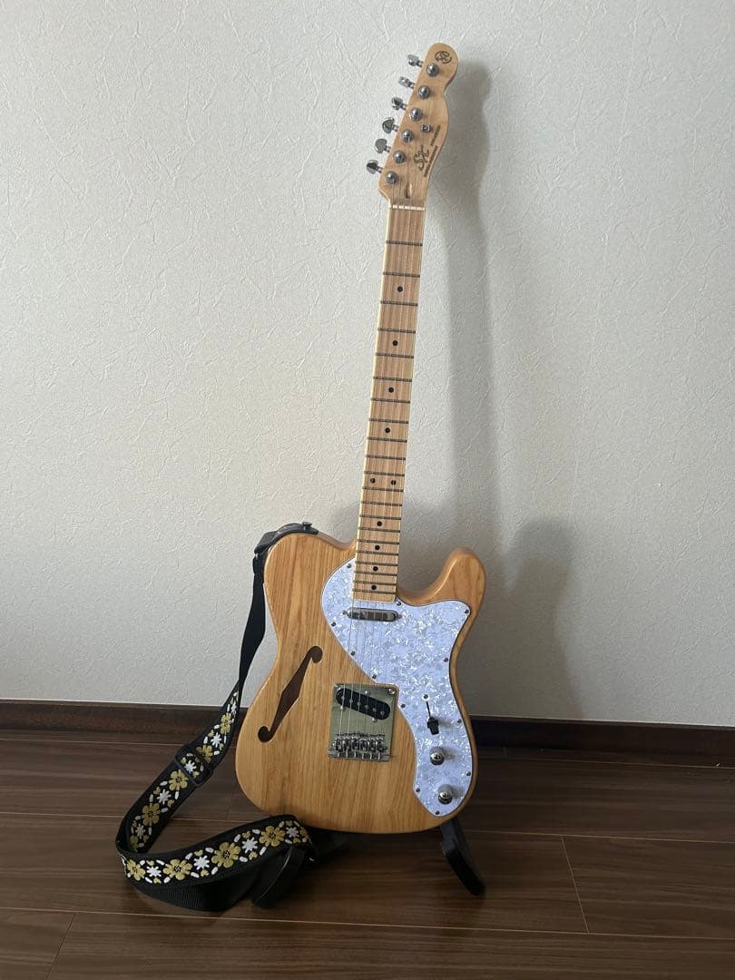 テレキャスターThinLine(シンライン) エレキギター Squier by Fender Affinity Series Telecaster Thinline Olympic White