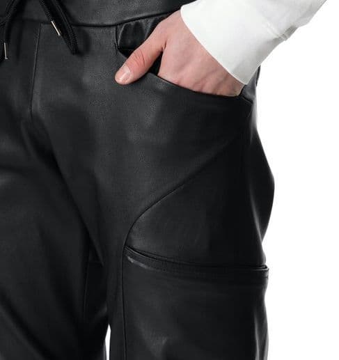 ATTACHMENT アタッチメント AP12-226 レザー パンツ 黒 3 - メルカリ