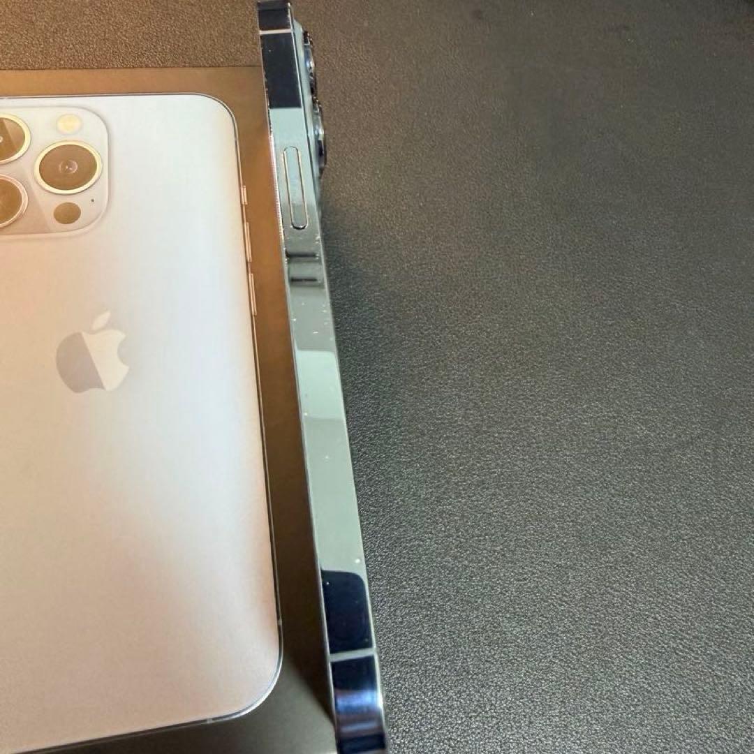 携帯電話本体 iPhone 13pro 256GB