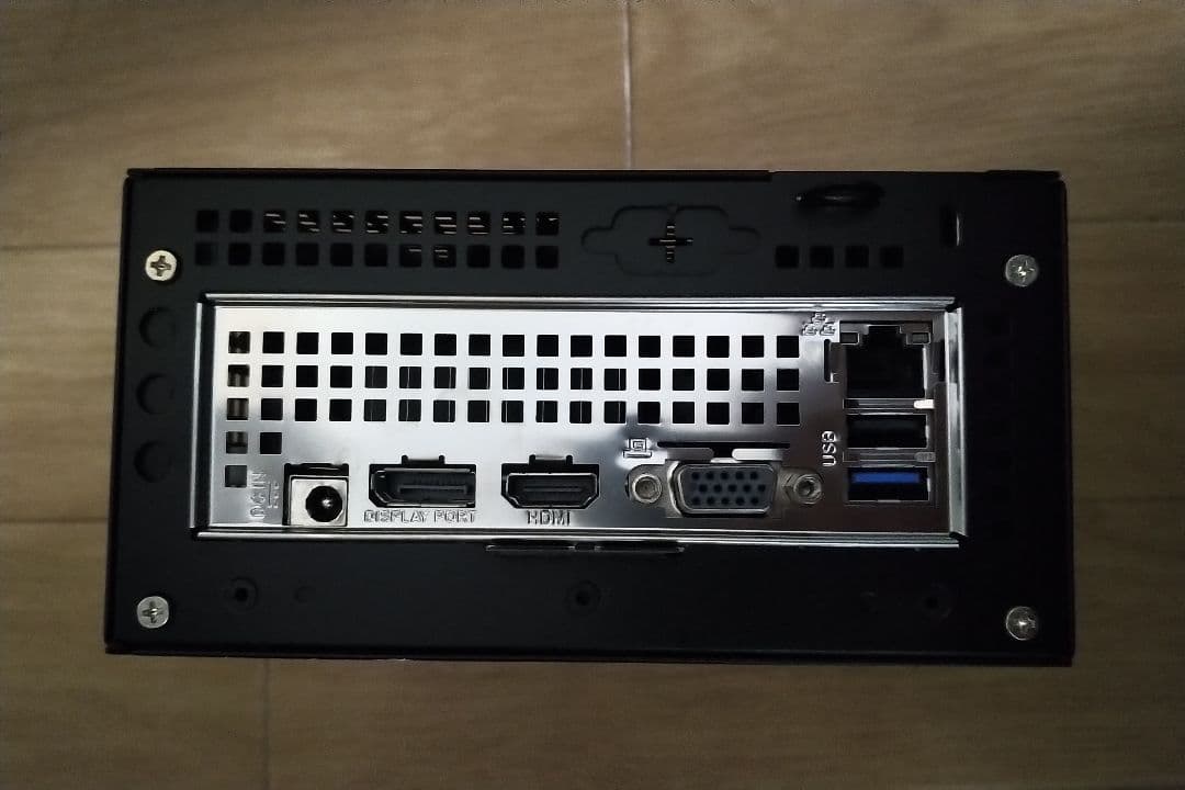 スマホ・タブレット・パソコン ASRock DeskMini 110