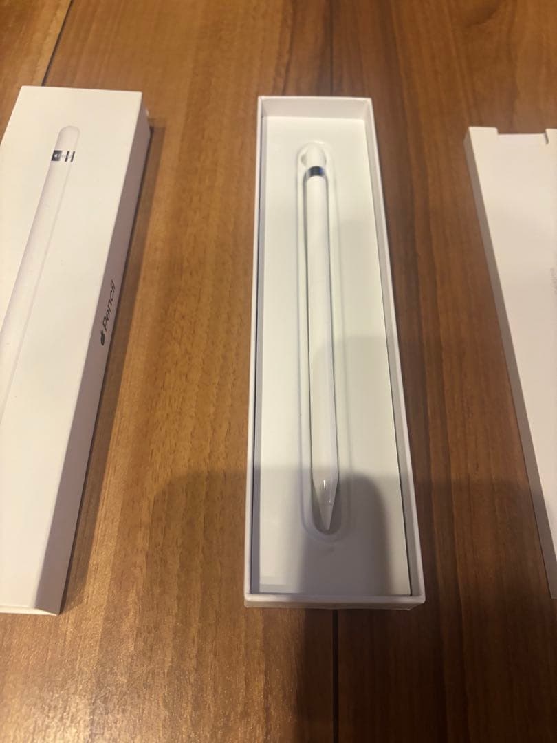 アップル　Apple Pencil ホワイト ほぼ新品　第一世代