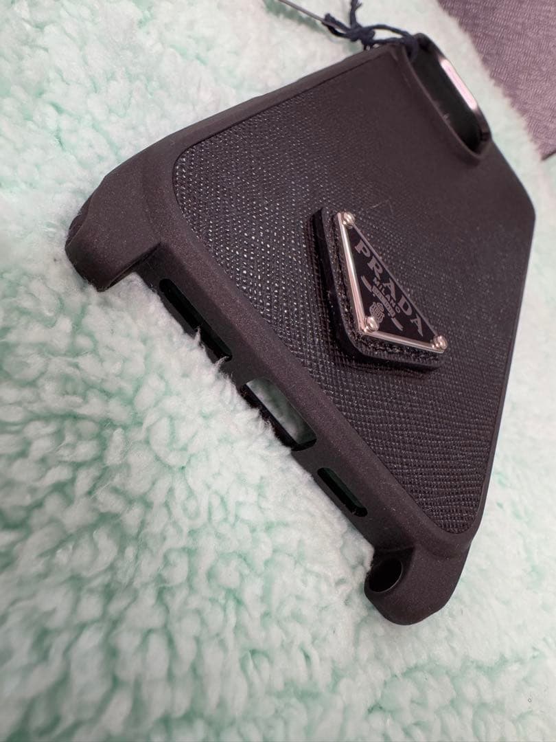 R*様 PRADA☆プラダ☆最新☆☆新品☆iphone16 proMax ☆スマ