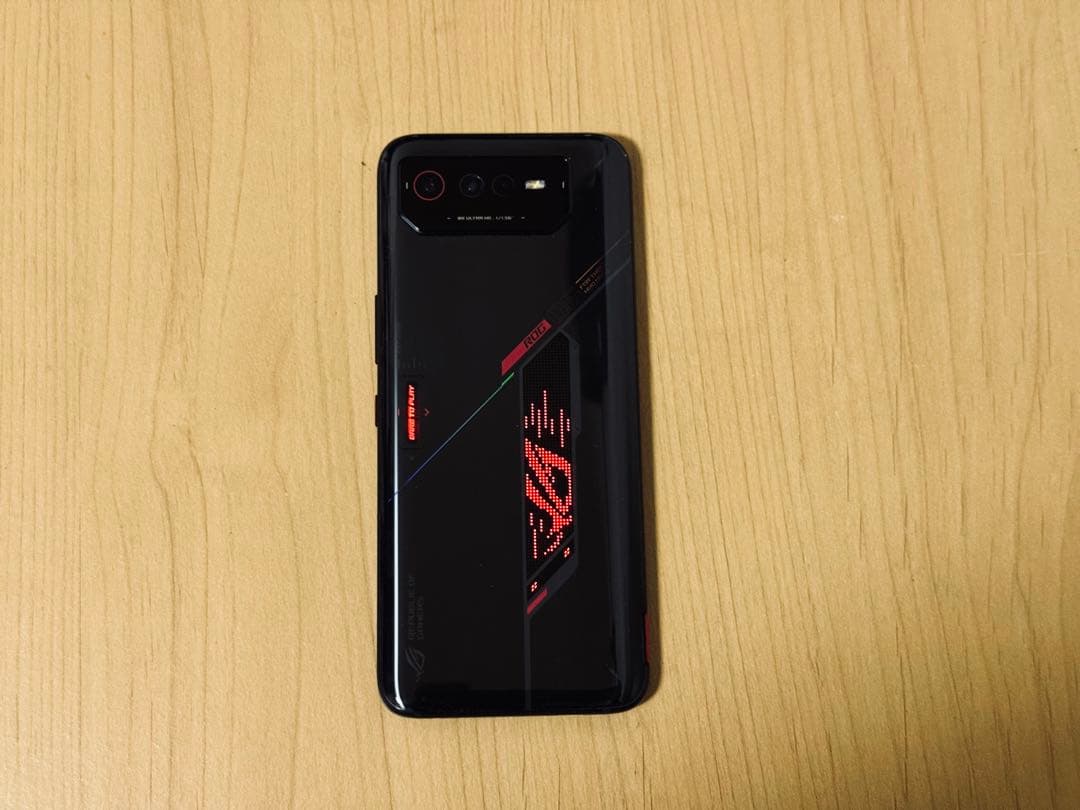 【実品】ASUS ROG Phone 6 メモリ16GB 512GB