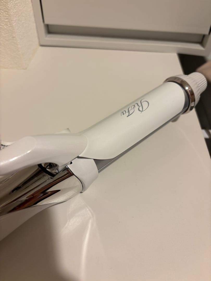 ReFa リファ カールヘアアイロン ホワイト リファビューテック カールアイロン | ヘアアイロン | ReFa（リファ