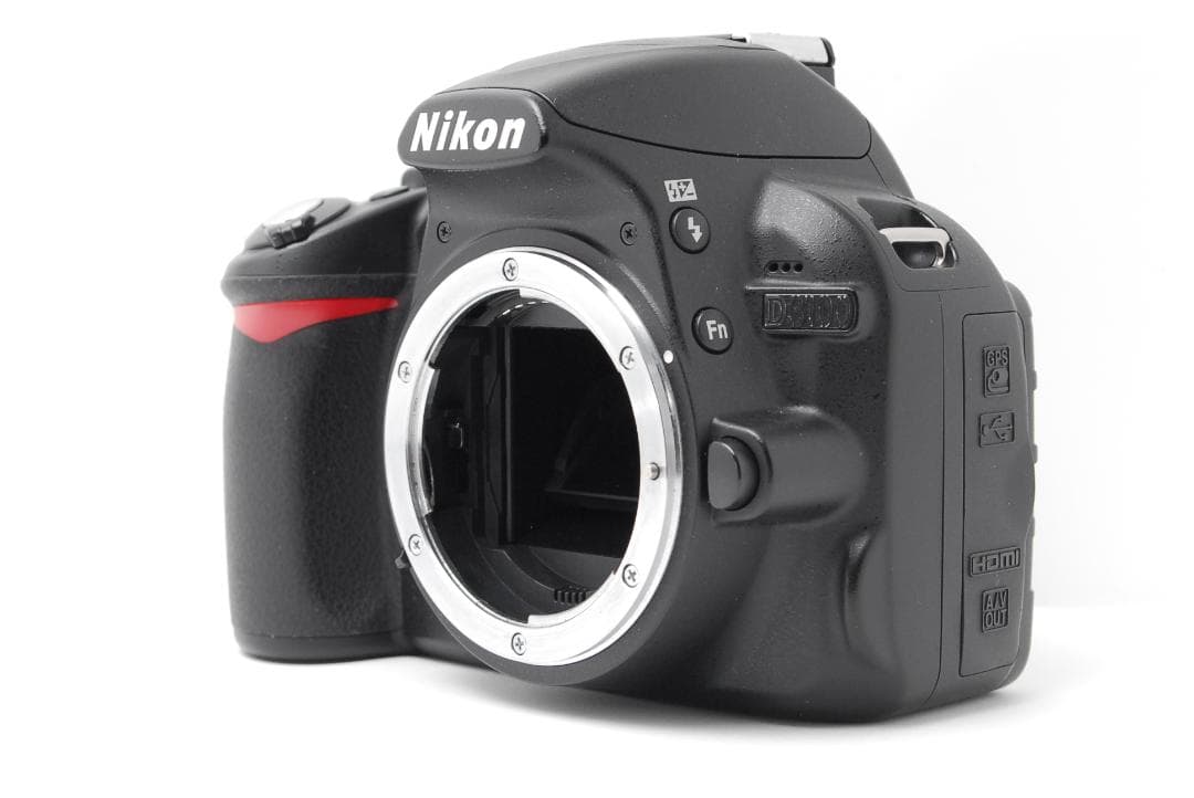 【新品級ショット数　美品】Nikon D3100　スマホ転送　動画も撮影できる