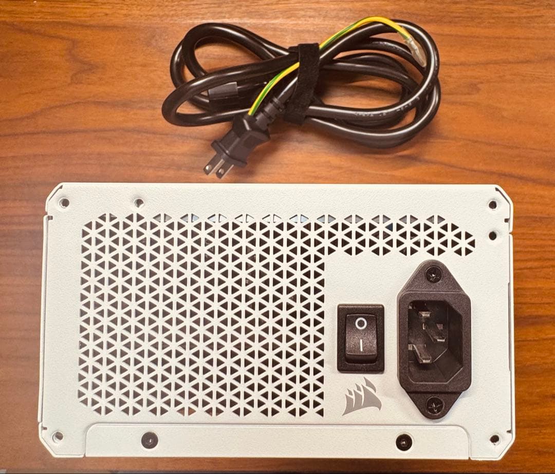 CORSAIR RM1200x SHIFT White 1200W 電源