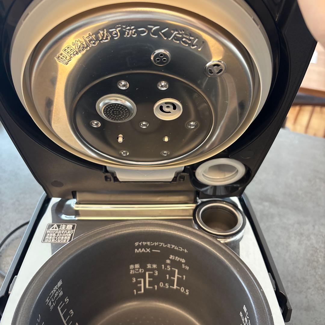 パナソニック　炊飯器　SR-VSX101 ブラック