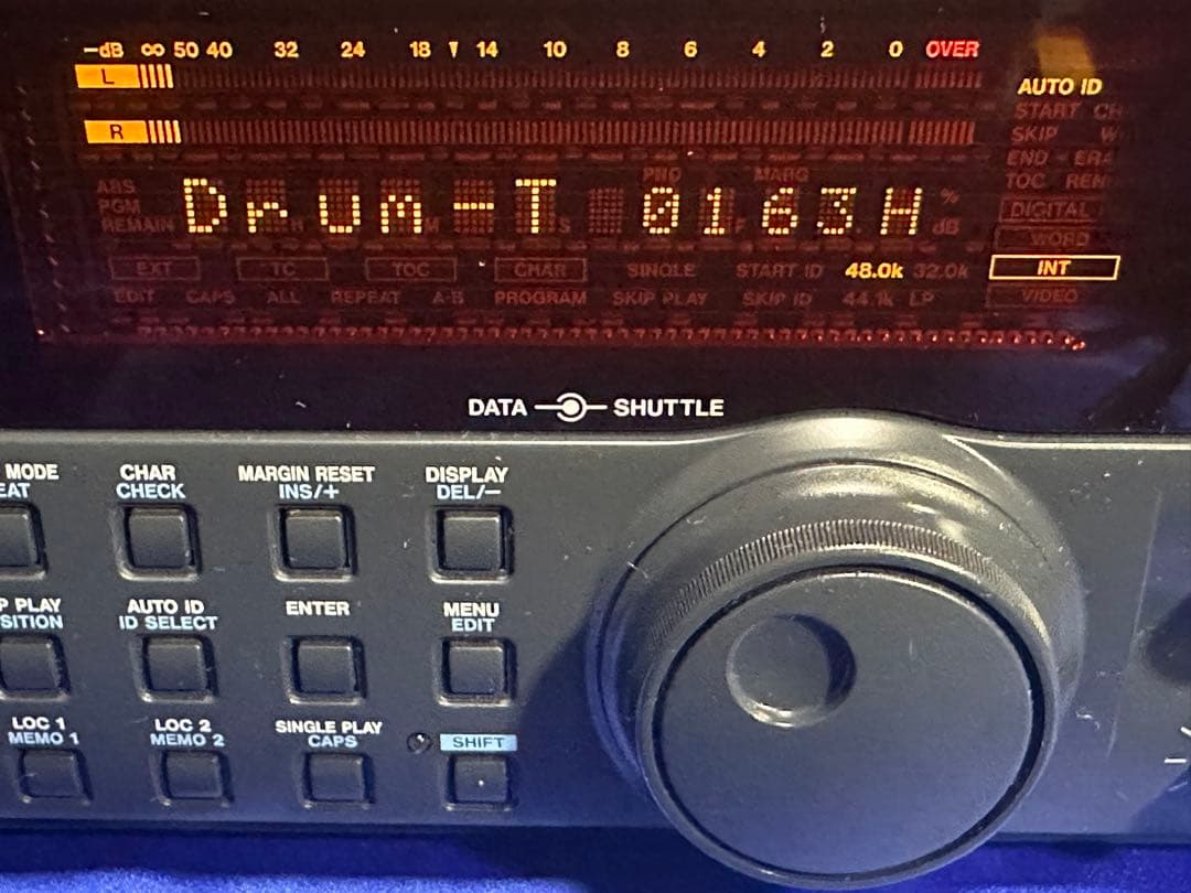 TASCAM　24Bitハイレゾ録音再生DATデッキ　DA-45HR　EX108