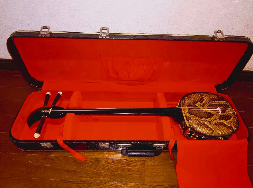 沖縄三線 本革 ケース黒 蛇皮