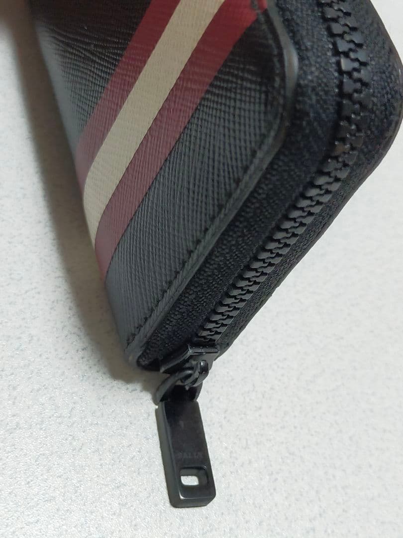 BALLY コインケース 希少赤白ライン 小銭入れ メンズ 箱あり - メルカリ