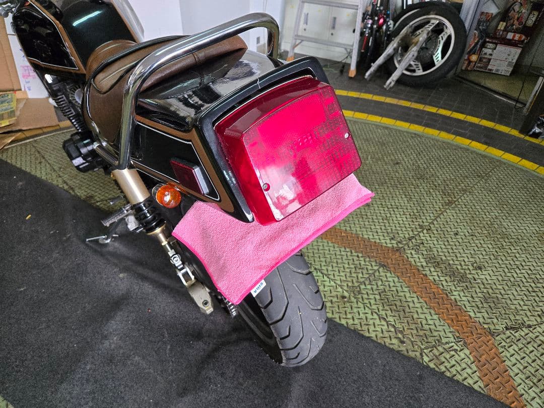 ✴*︎様 ZRX400テールカウルマークIIカラー(テールランプ着き) - メルカリ