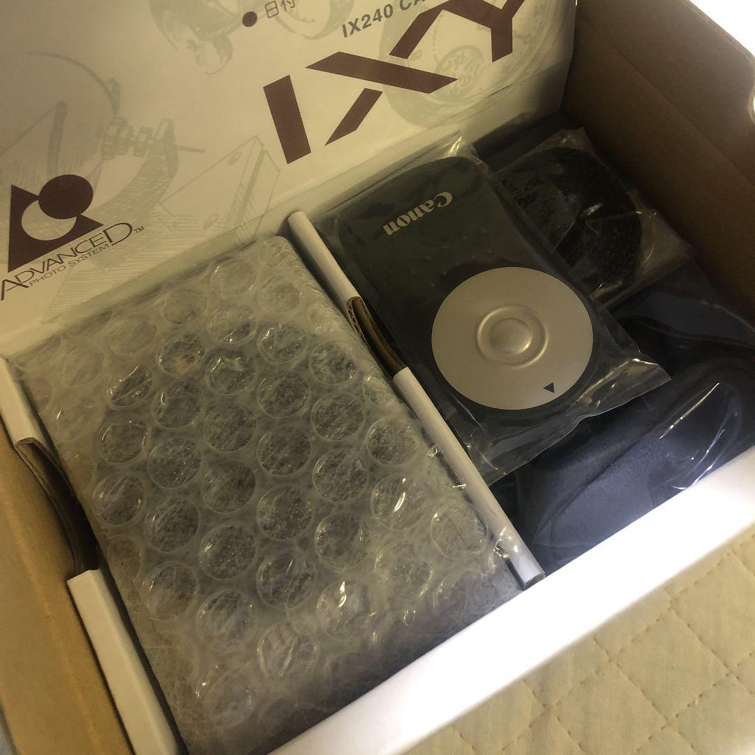 なんと、新品！Canon キヤノン IXY240
