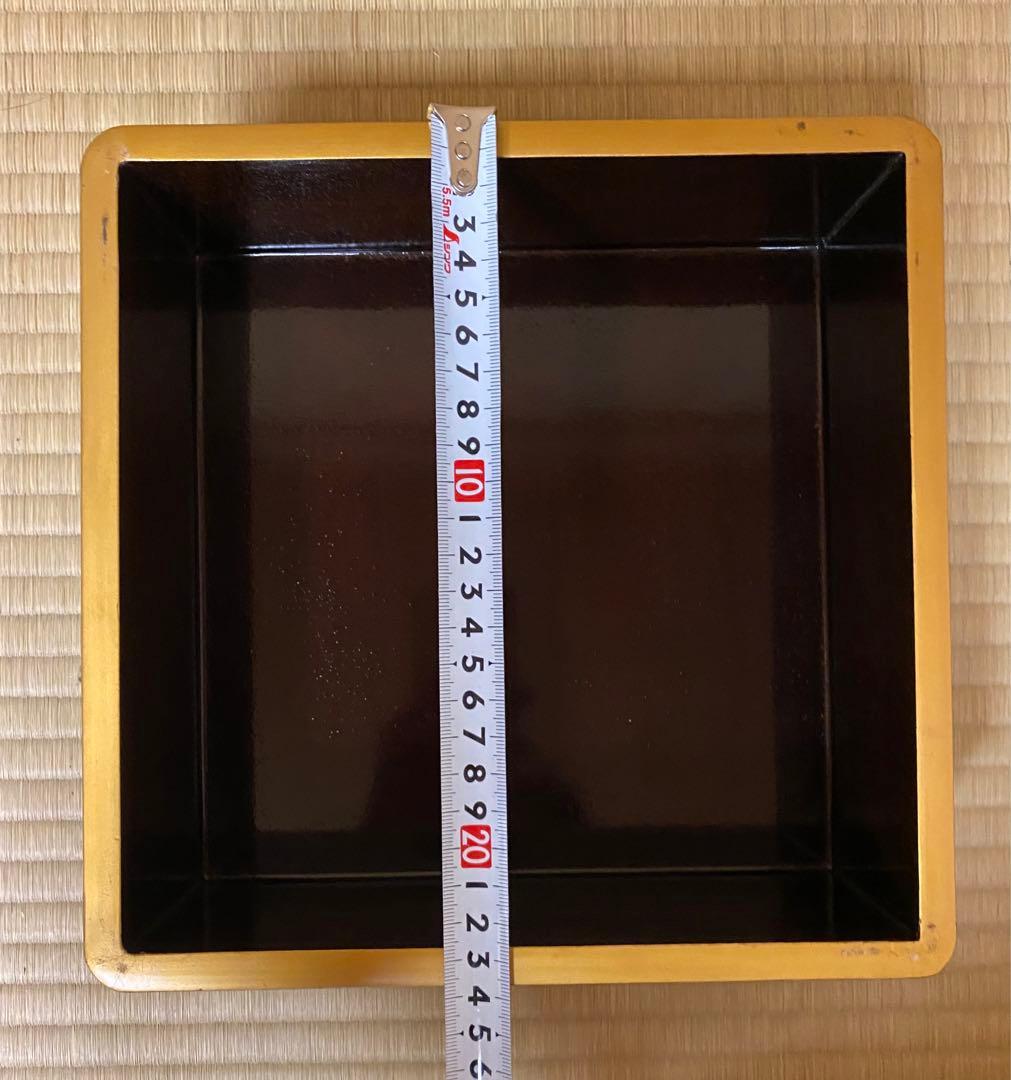 漆器 重箱 4段 菊蒔絵 エコメルカリ便指定して下さい。