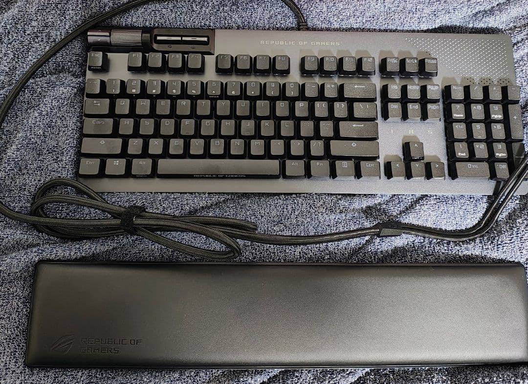 キーボード asus rog strix flare 2 animate