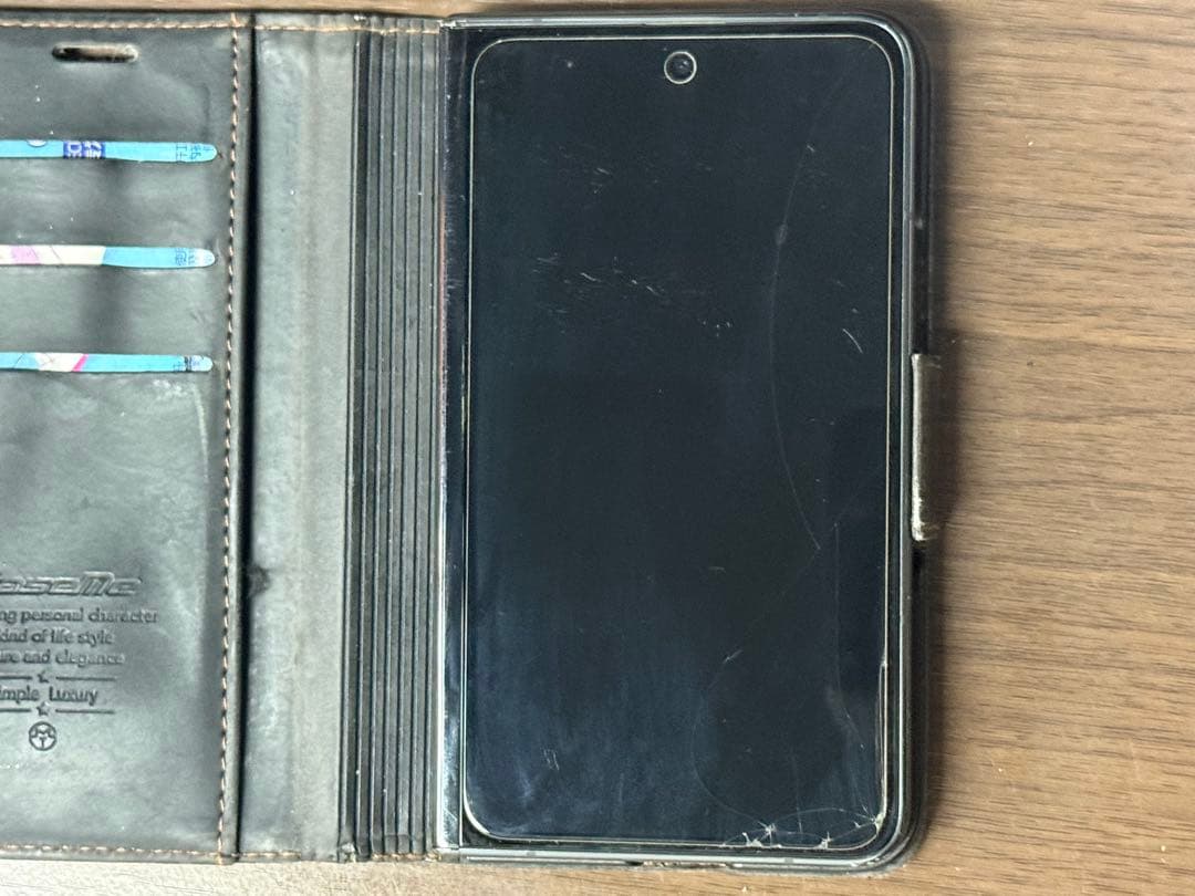 スマートフォン本体 ブラック