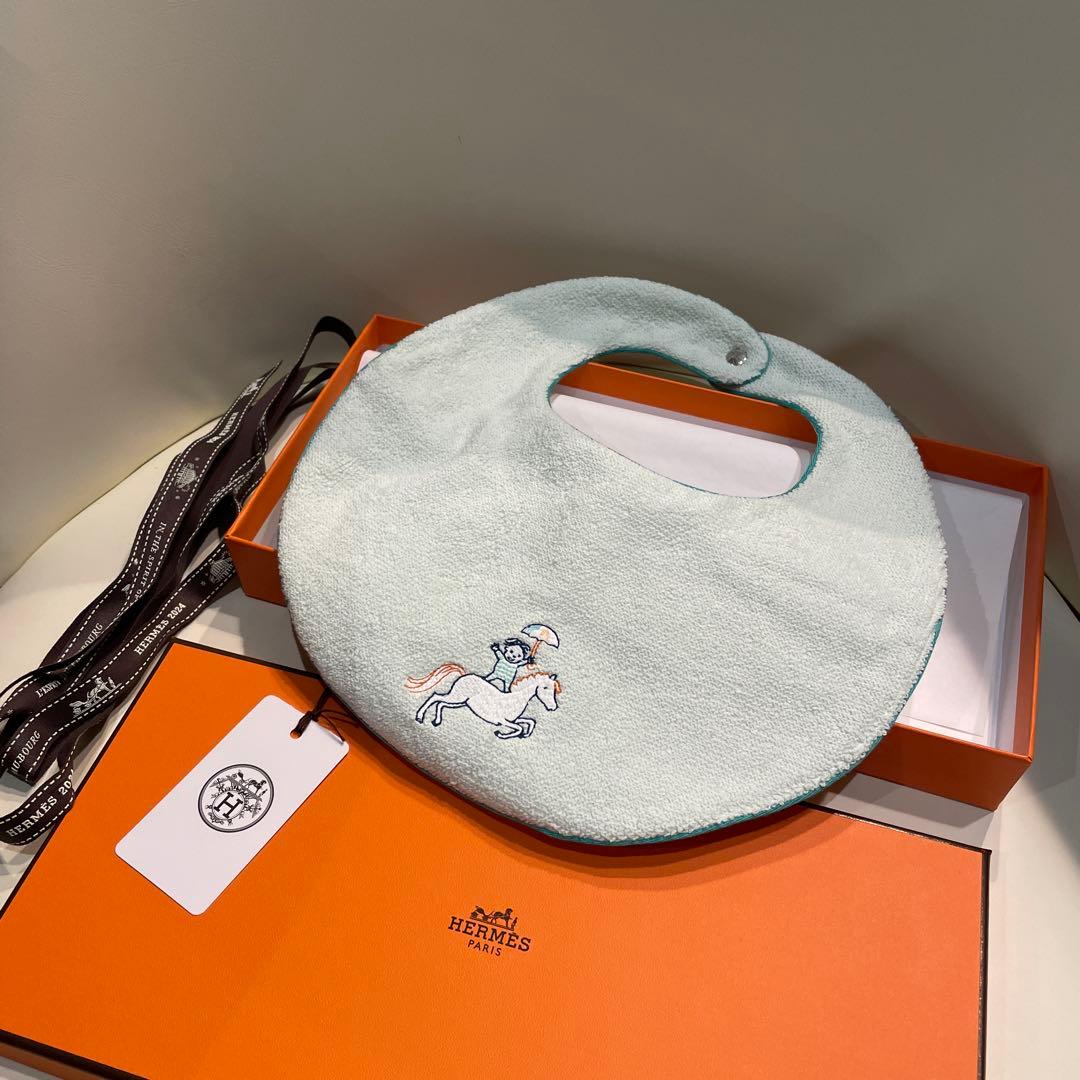 HERMESスタイ　ベビー正規品新品未使用 HERMES - エルメス ベビーギフト スタイ ラップタオルの通販 by ローズ