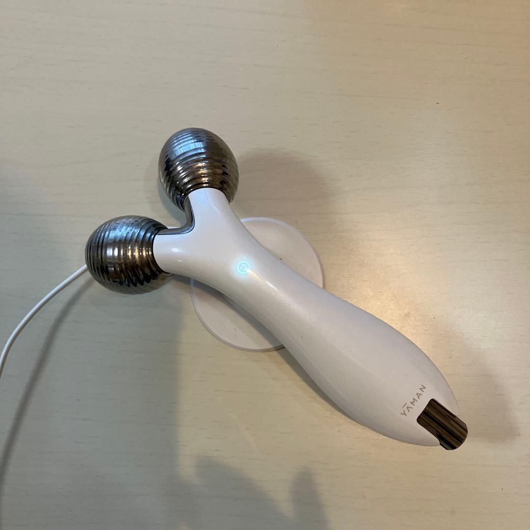 美品⭐︎YAMAN 美顔、ボディローラー ホワイト