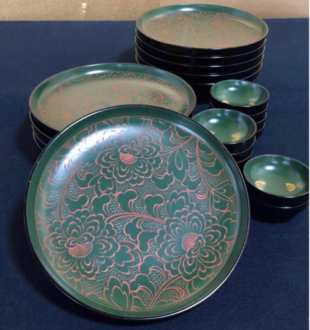 《レ》輪島塗 青漆牡丹彫 蝶 平皿 大小10客 木箱 251113え1