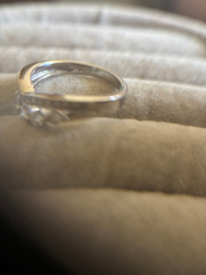 2/12だけ ダイヤモンド V字リング 2連 PT900 - メルカリ