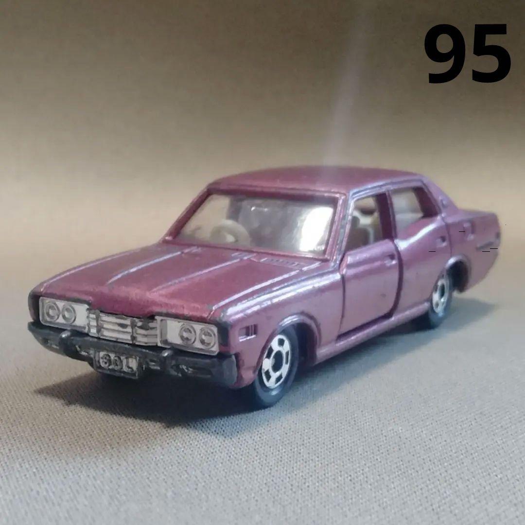 リ*ス様 95 日産330セドリック/2800SGL(1/65)トミカ 日本製 - メルカリ