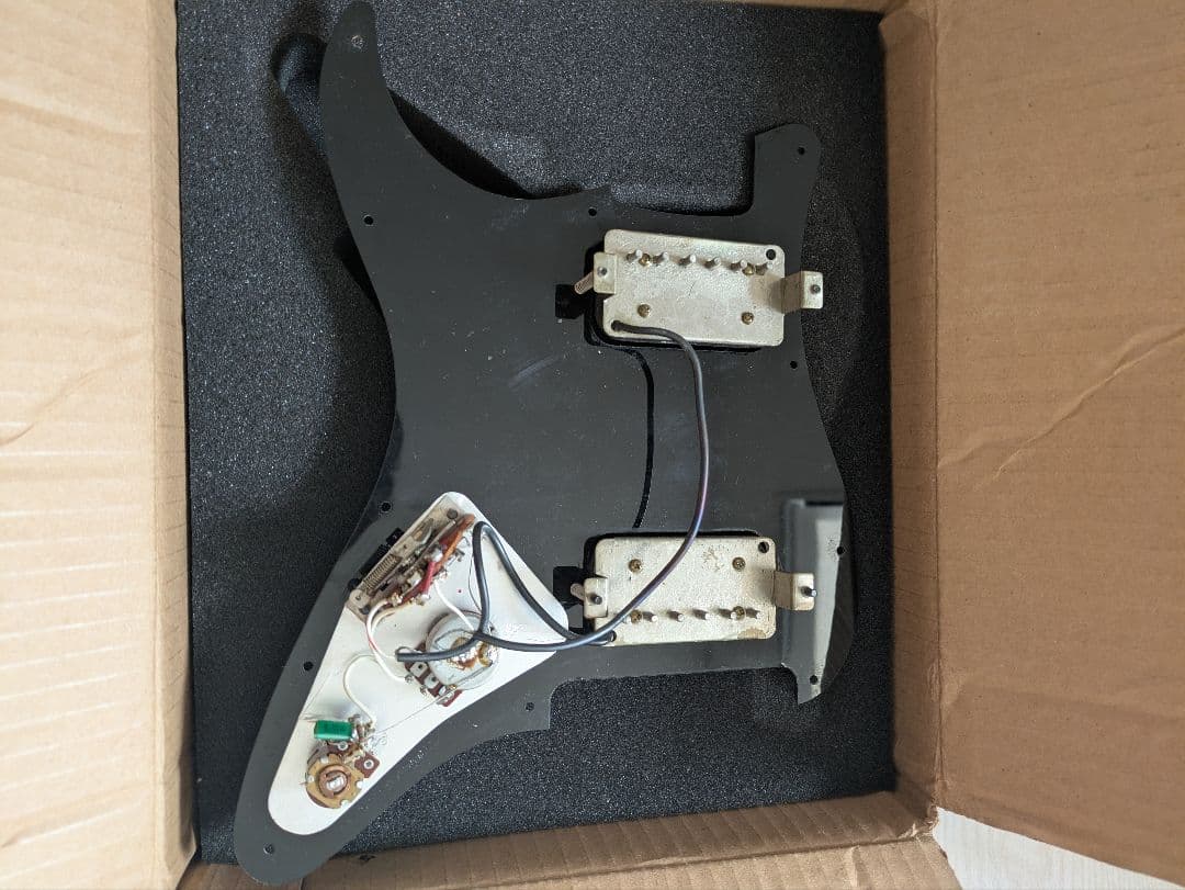 フェンダージャパン Fender Japan Cシリアル フジゲン 85年 - メルカリ